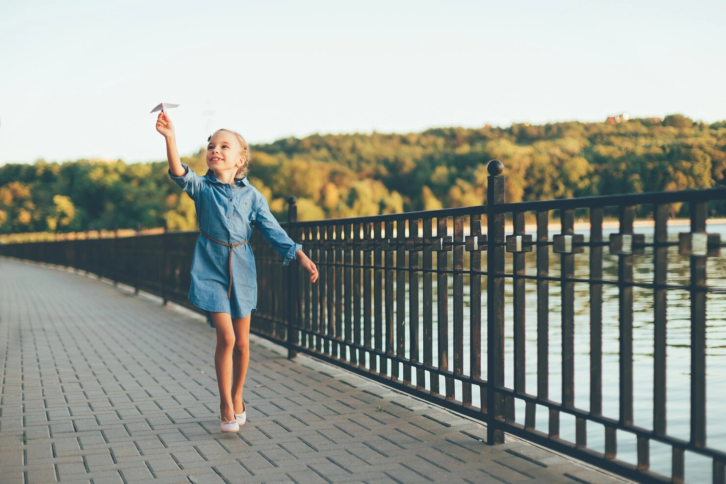 Как не заскучать во время прогулок на свежем воздухе